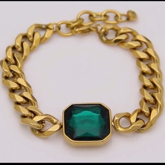 ⭐️ New Emerald Green Gemstone 18K Gold Plated Bracelet - Picture 2 of 9